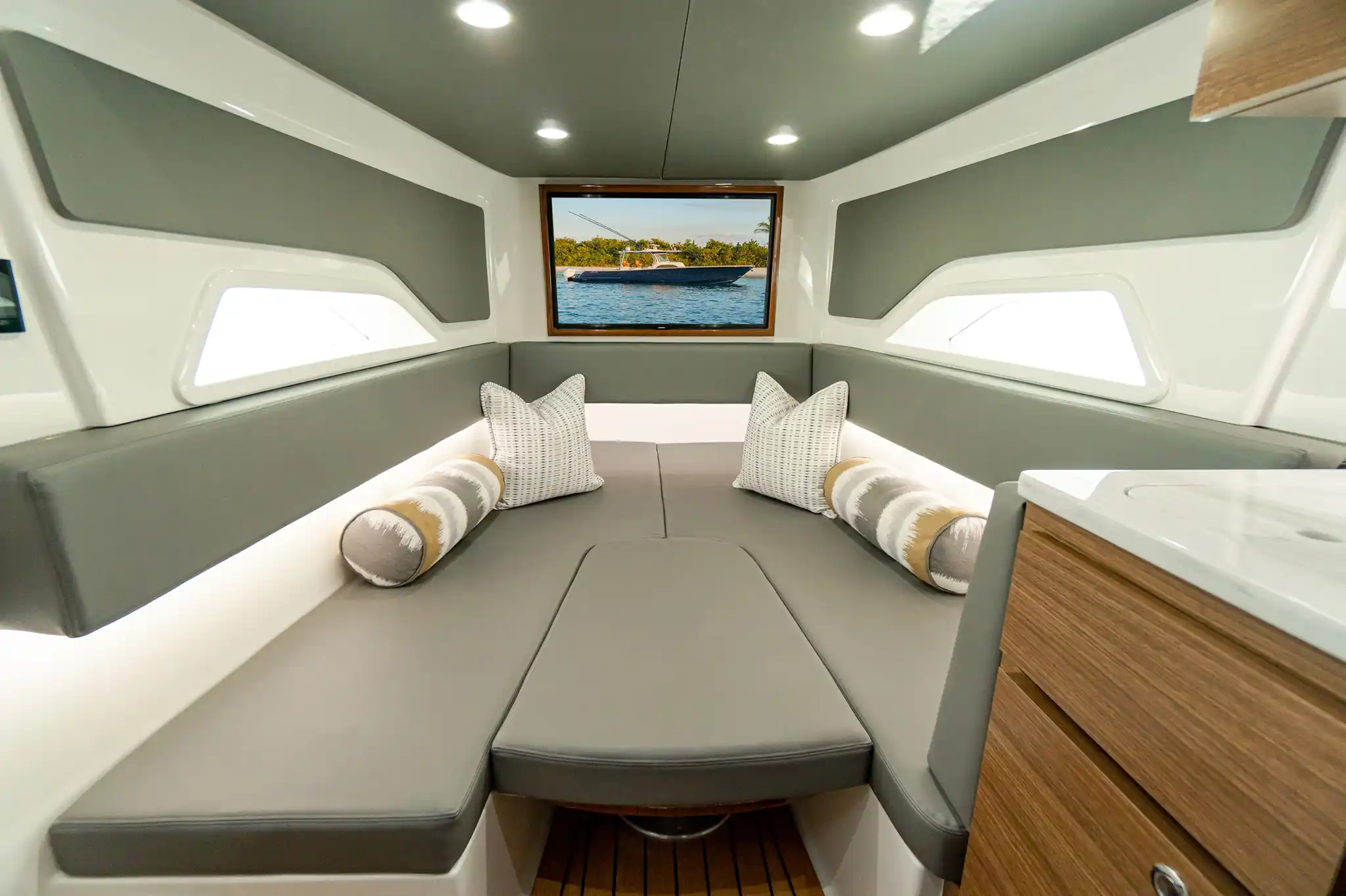 Valhalla Boatworks V-46 Interior