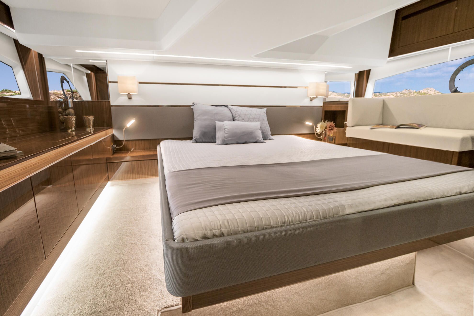 Interior del SEALINE C430