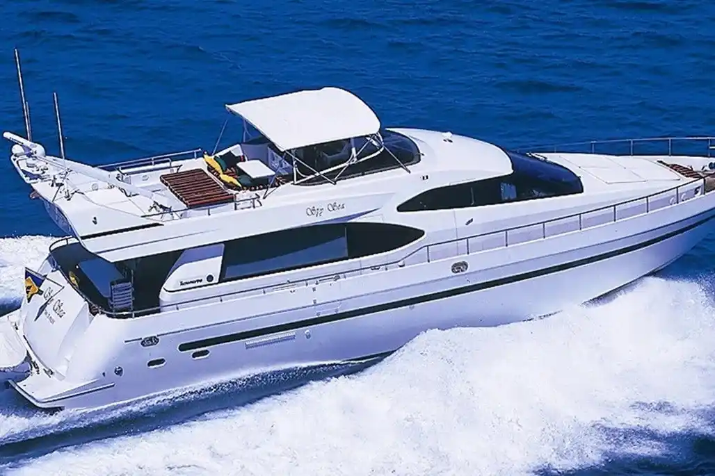 Tecnomarine 72'