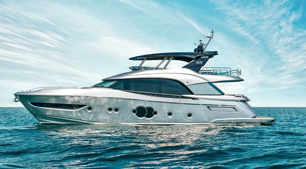 Monte Carlo Yachts MCY 76 photo