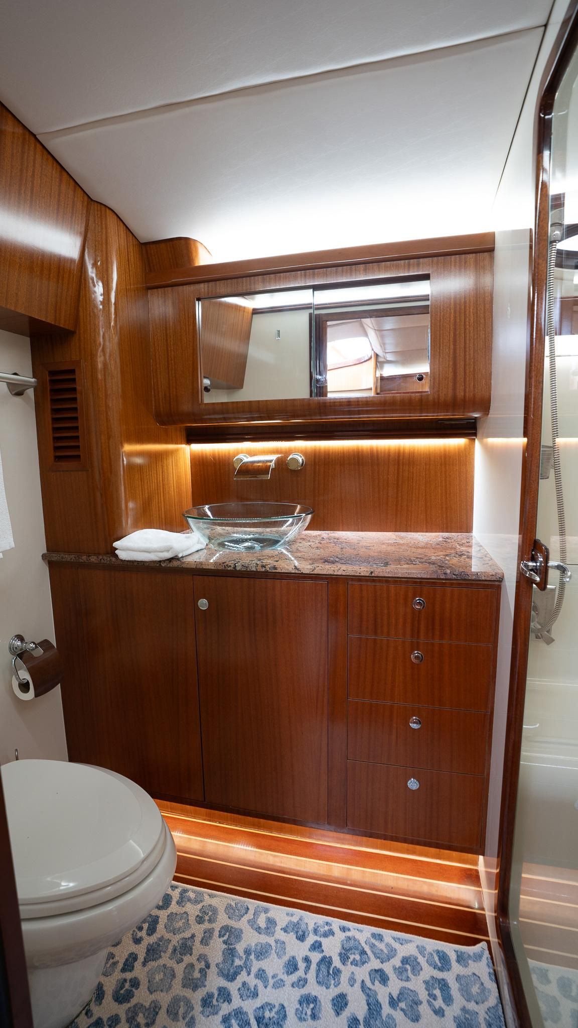 Maverick 50 Custom Cruiser Interior