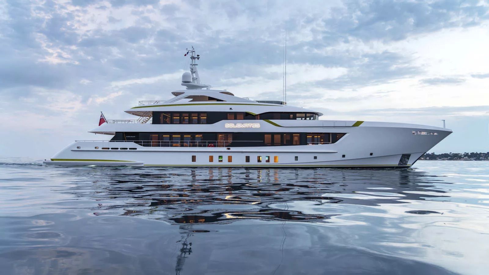 Heesen Yachts Solemates Exterior