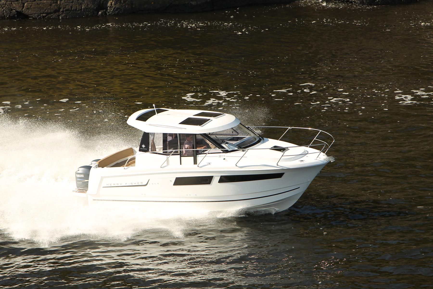 Jeanneau Merry Fisher 855