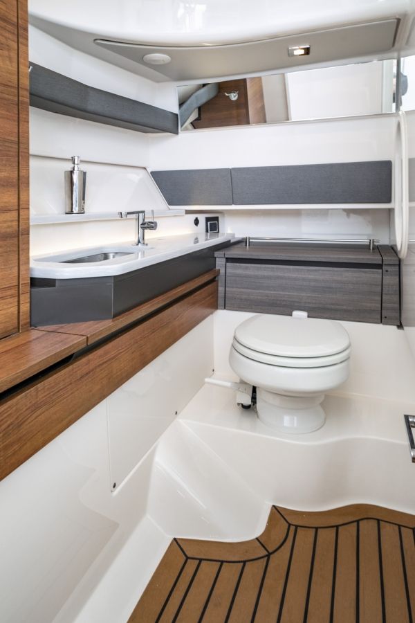 Intérieur du Tiara Yachts 34LX