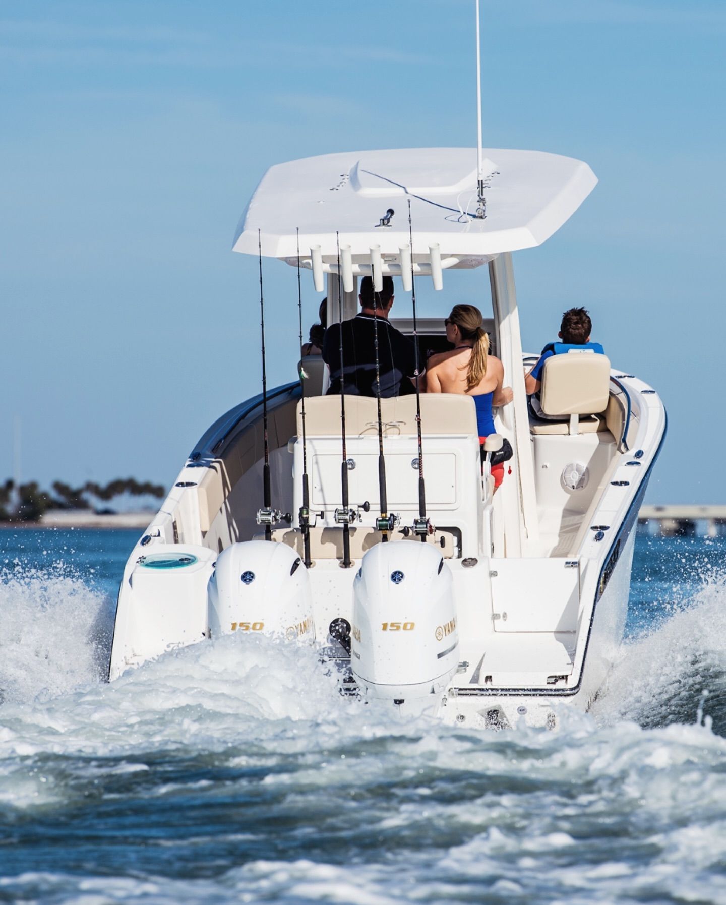 Exterior del Century 2400 CC
