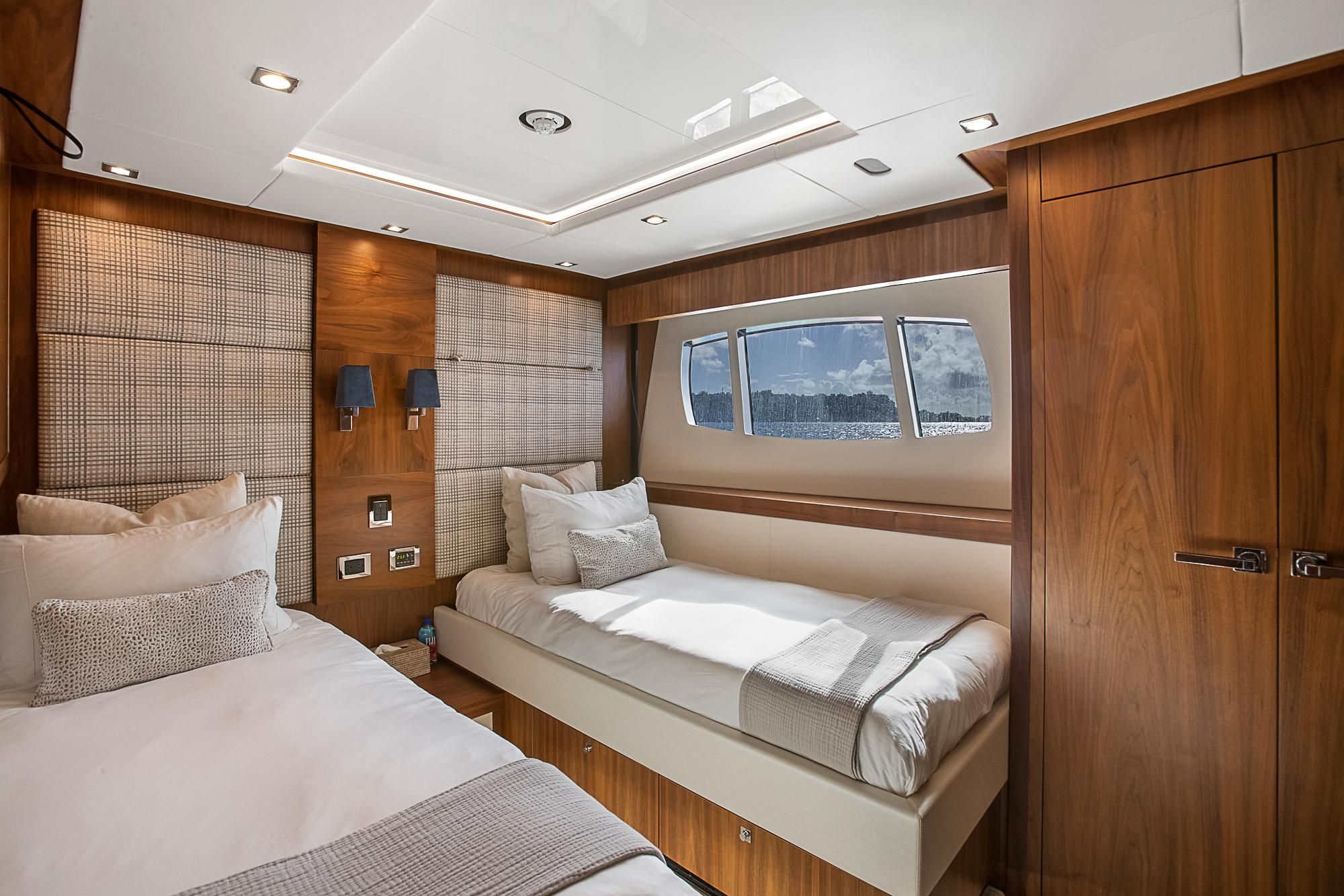 Interior del Sunseeker Sport  115'
