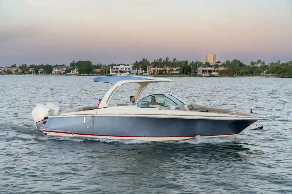 Chris-Craft Launch 31GT