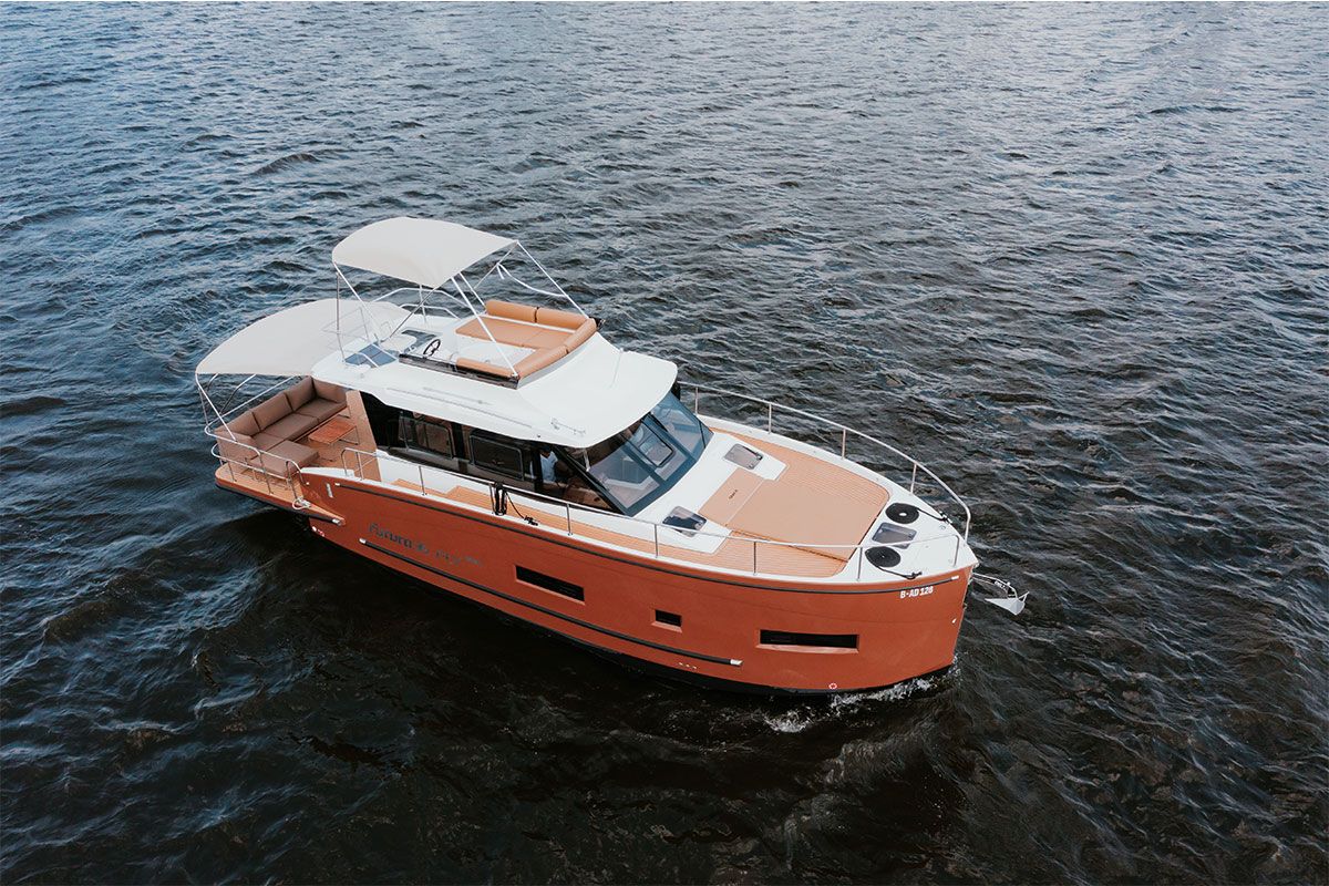 Cobra Yachts Futura 36