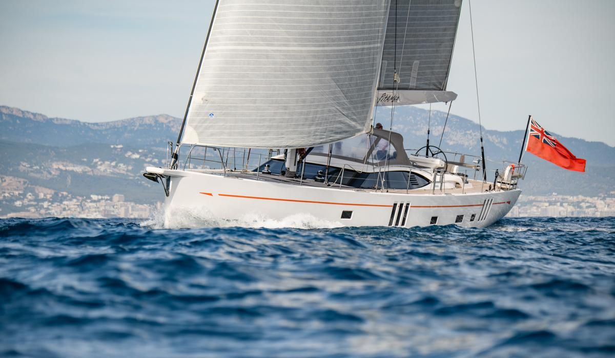 Oyster 745
