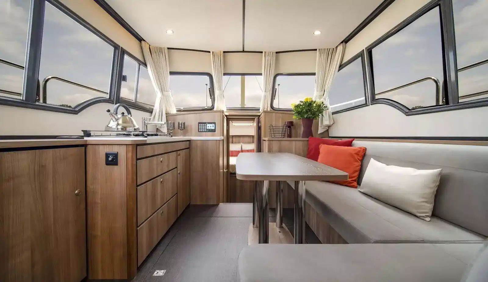 Interni del Linssen 30 SL AC