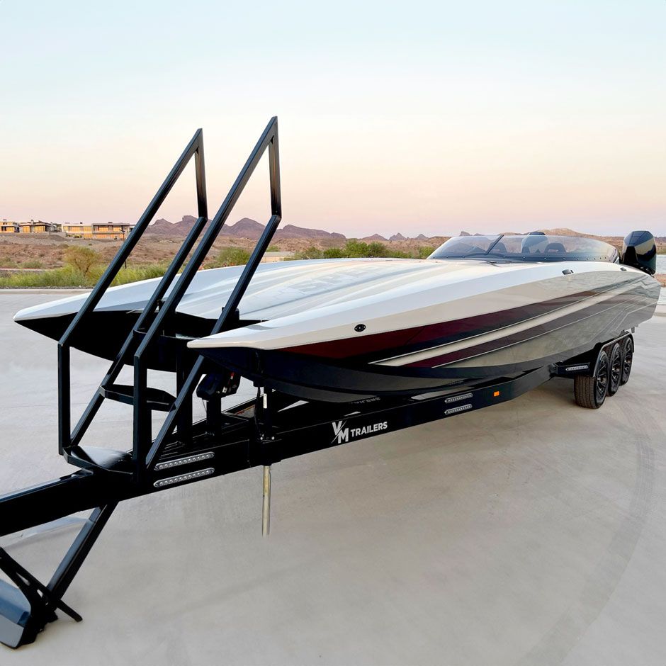 AMP American Marine Performance AMP 35 Cat Interior