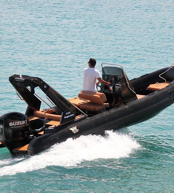 Intérieur du Tiger Marine TopLine 600