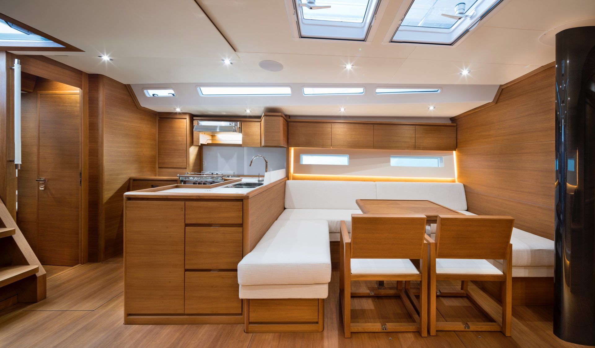 Solaris Yachts 55 Interior