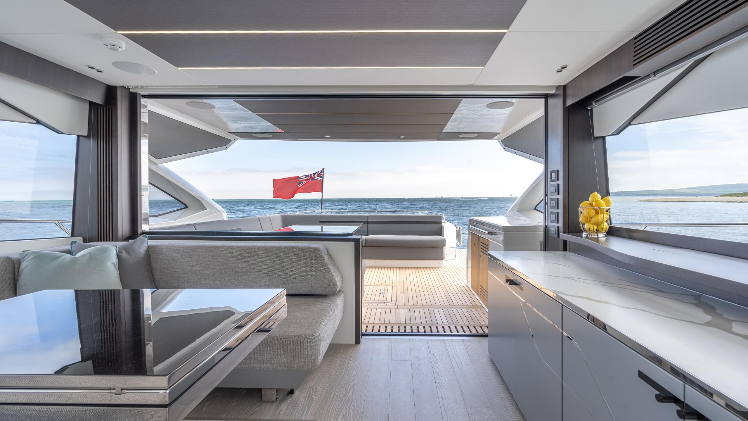 Sunseeker 74 Sport Yacht XPS Interior