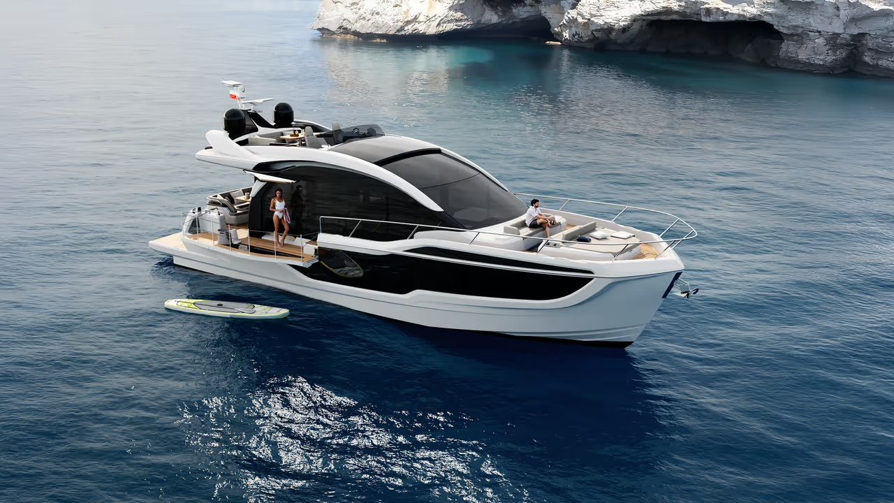 Galeon Yachts 570 Skydeck Exterior