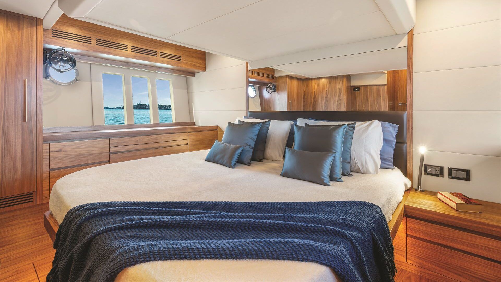 Intérieur du Sundeck 580