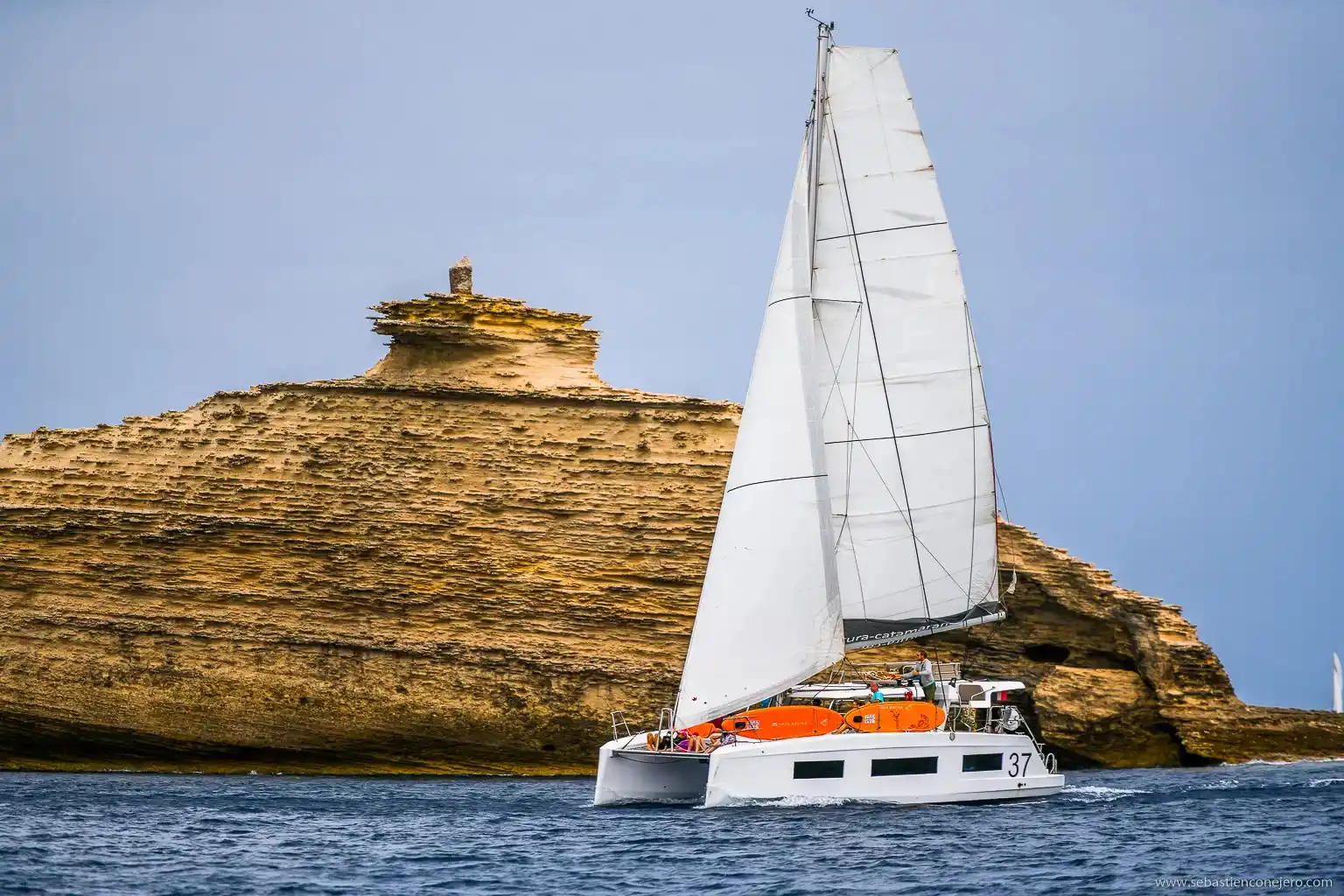 Aventura 37 DC