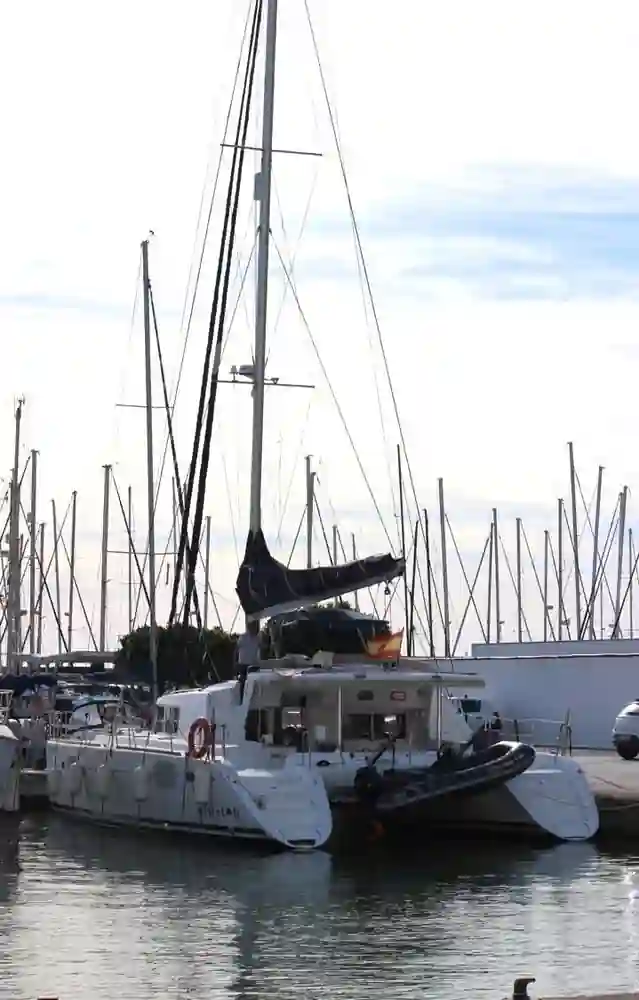 Lagoon 440