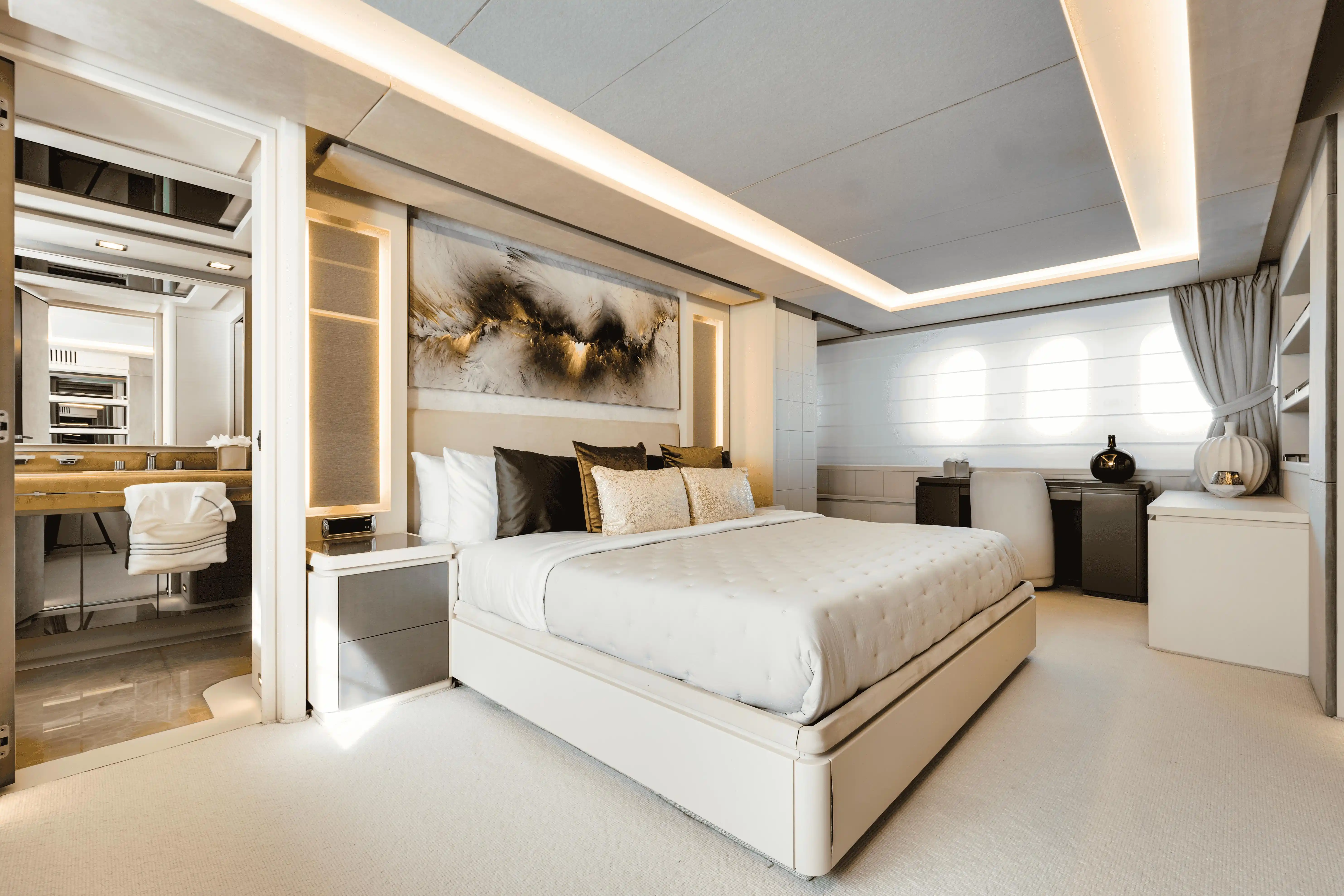 Interni del Azimut 116