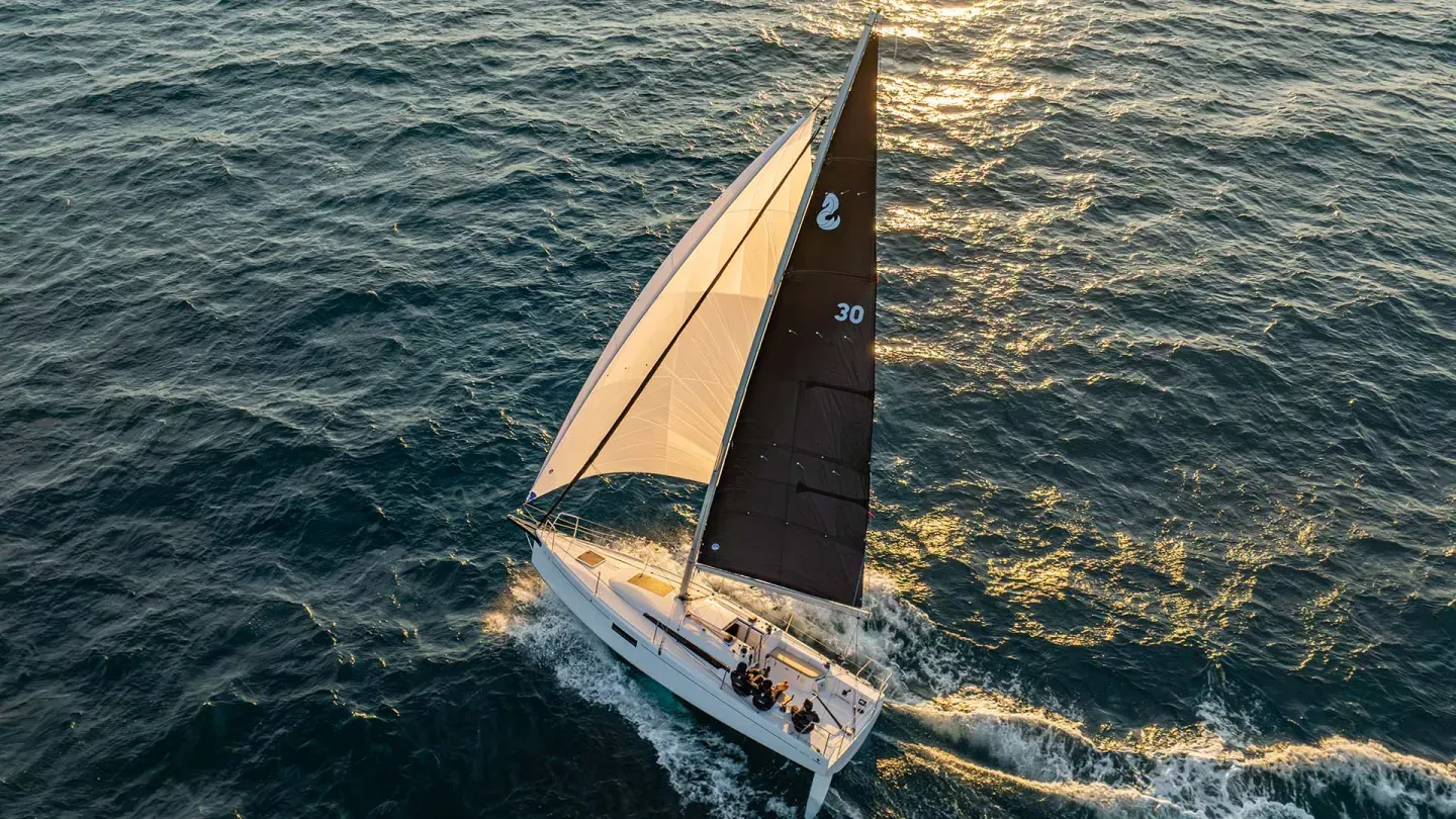 Beneteau First 30 photo