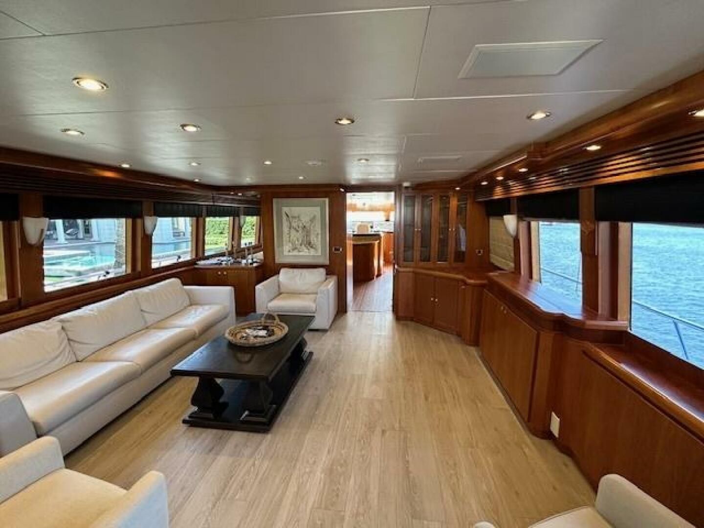 Hargrave Open Bridge 82 Interior