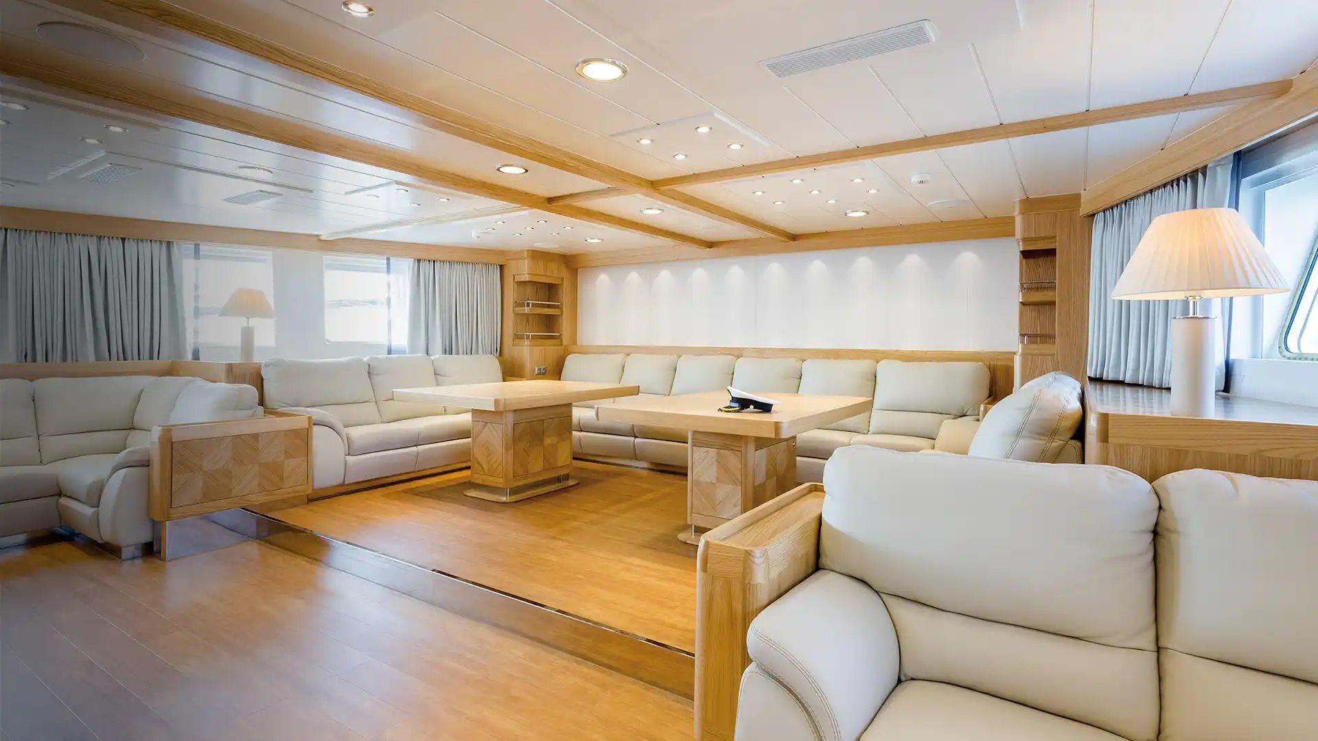 Conrad SPS63 / Le Quy Don Interior
