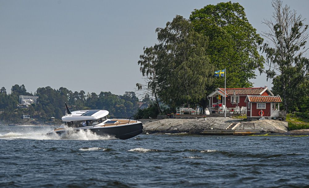 XO Boats EXPLR 10 Sport+ IB