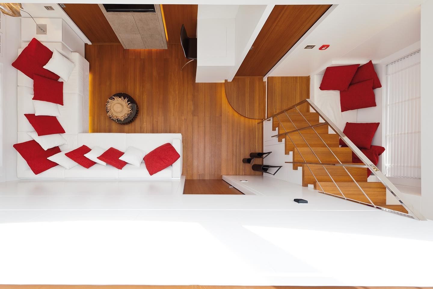 AB Yachts 116 Interior