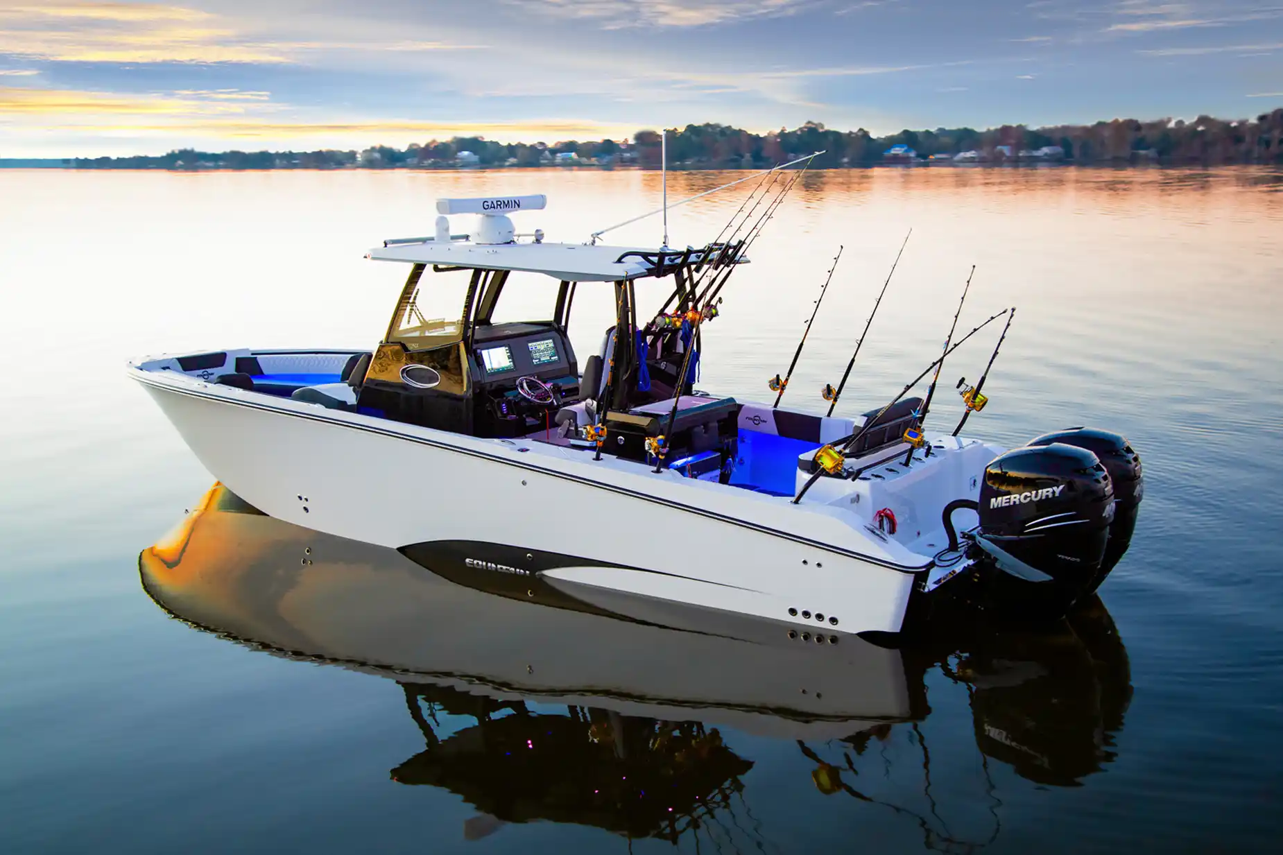 Fountain Powerboats 32CC Fish