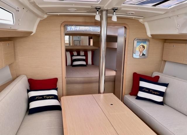 Dufour 360 Interior