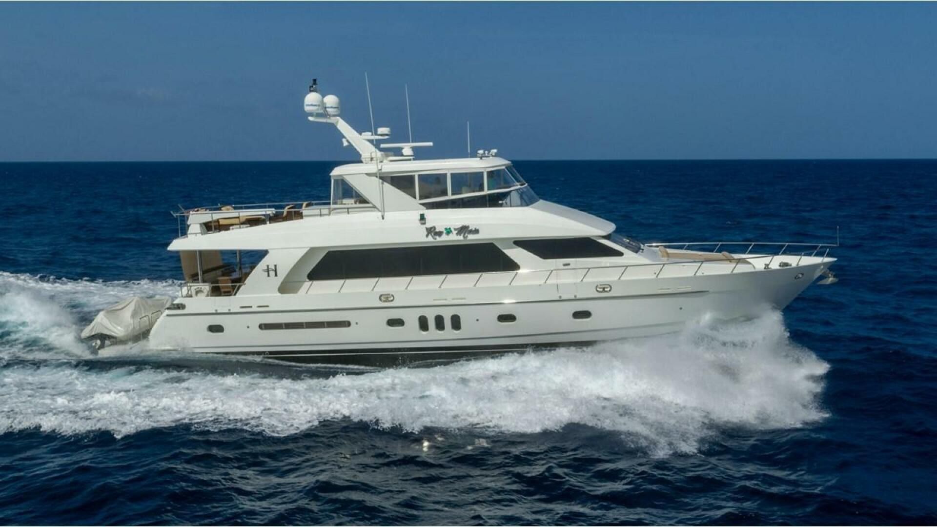 Hargrave Custom Yachts 82' Open Bridge photo