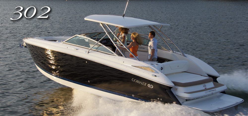 Cobalt Boats 302 Exterior