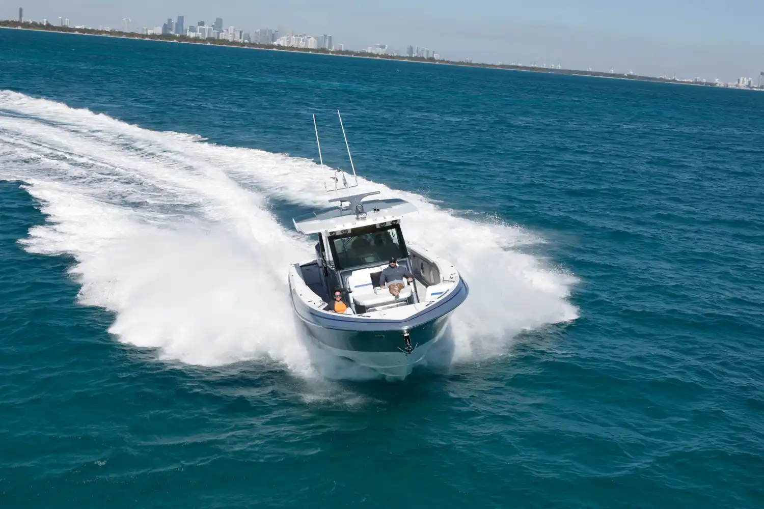 Formula Boats 457 Center Console Sport