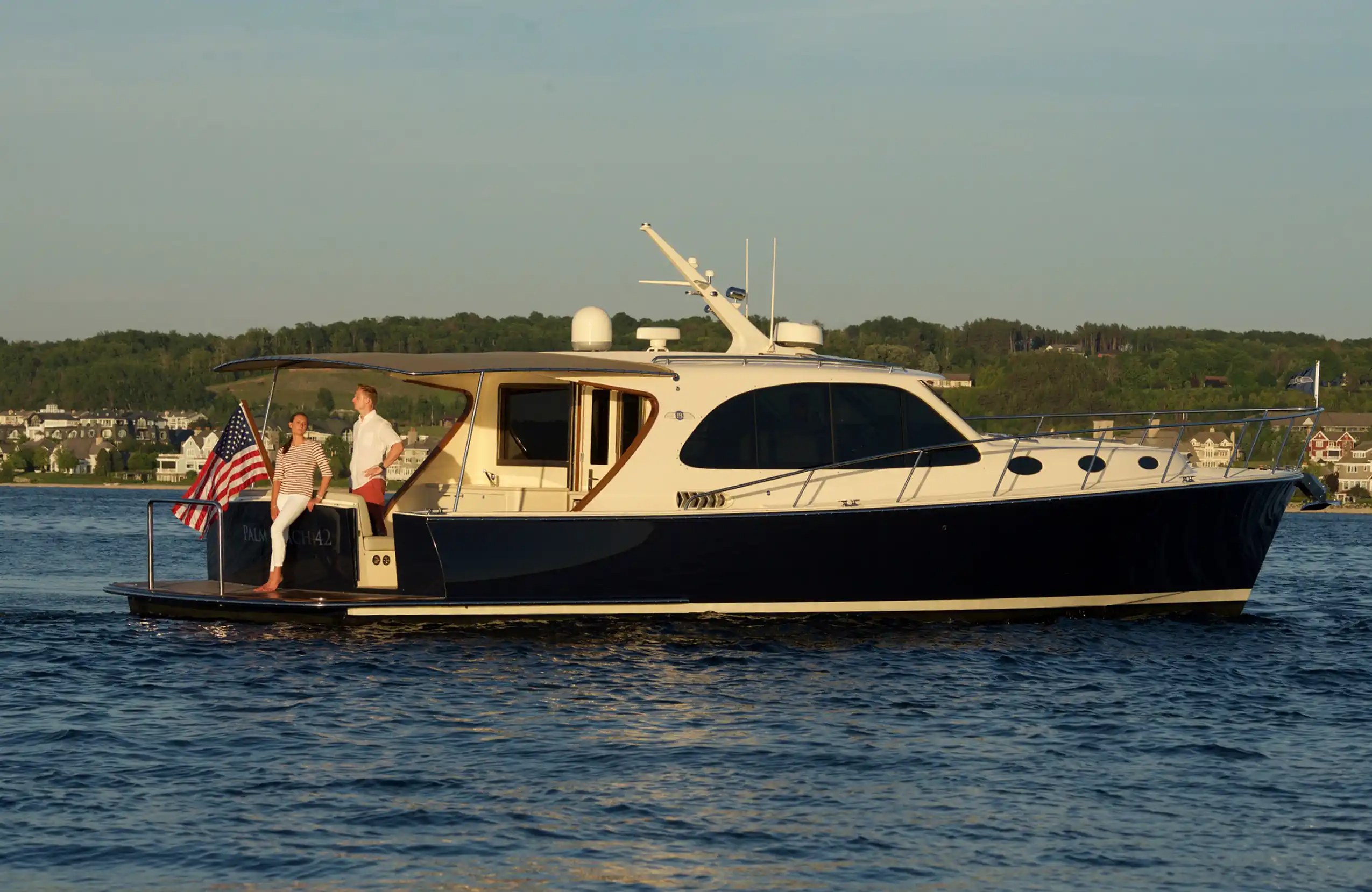 Exterieur van de Palm Beach PB42