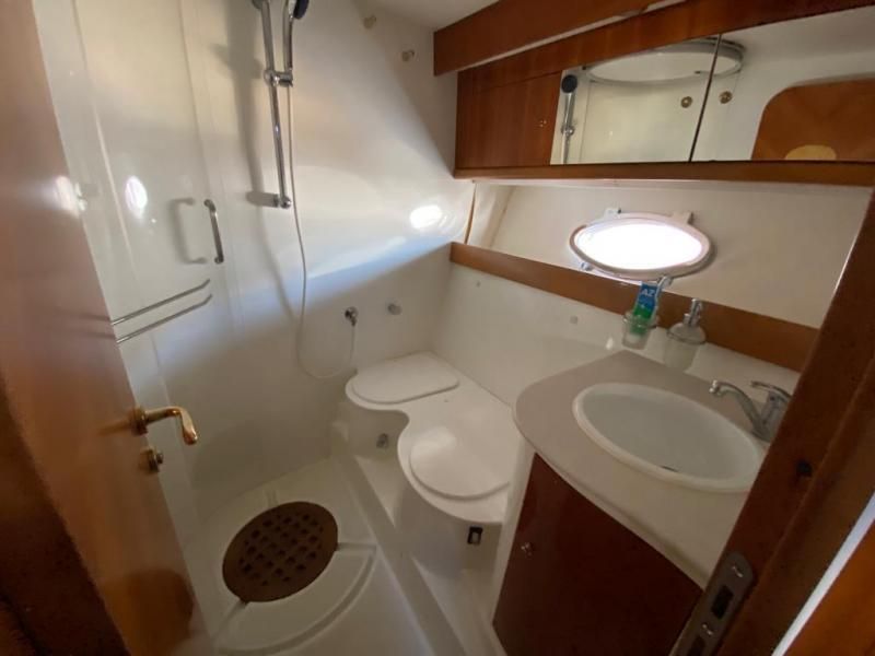 Interieur van de Innovazione e Progetti Mira 43
