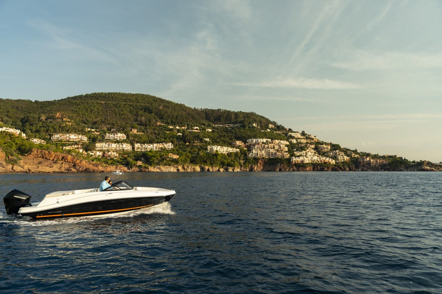 Bayliner VR5 Outboard