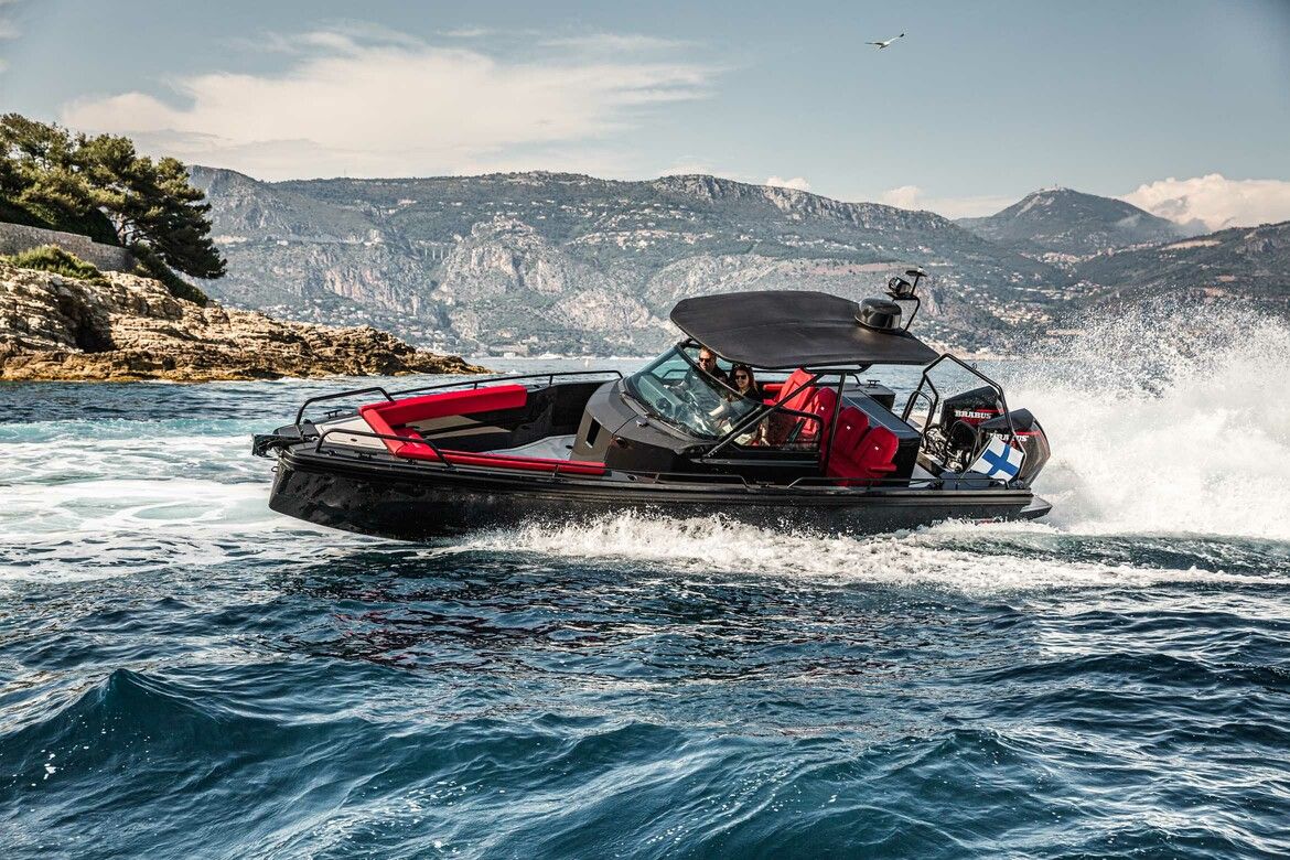Brabus Marine Shadow 500 Spyder & T-Top photo