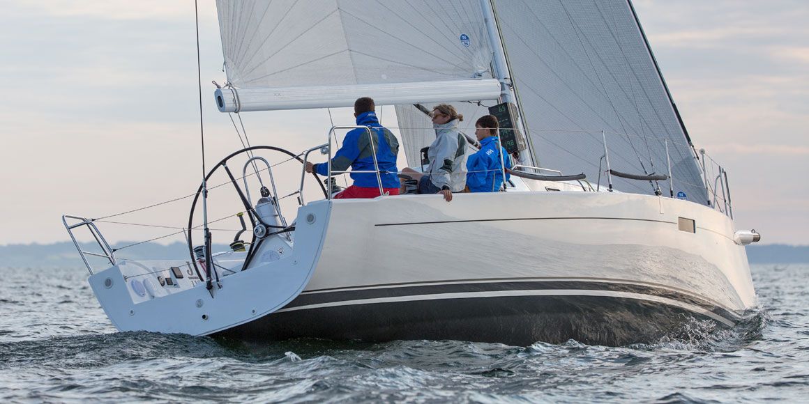 J Boats J/112E Exterior