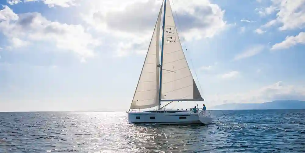 Bavaria Yachts C42