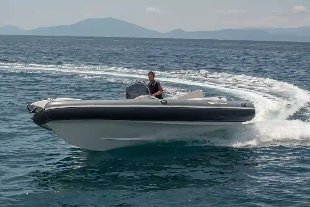 MV Marine MV 650