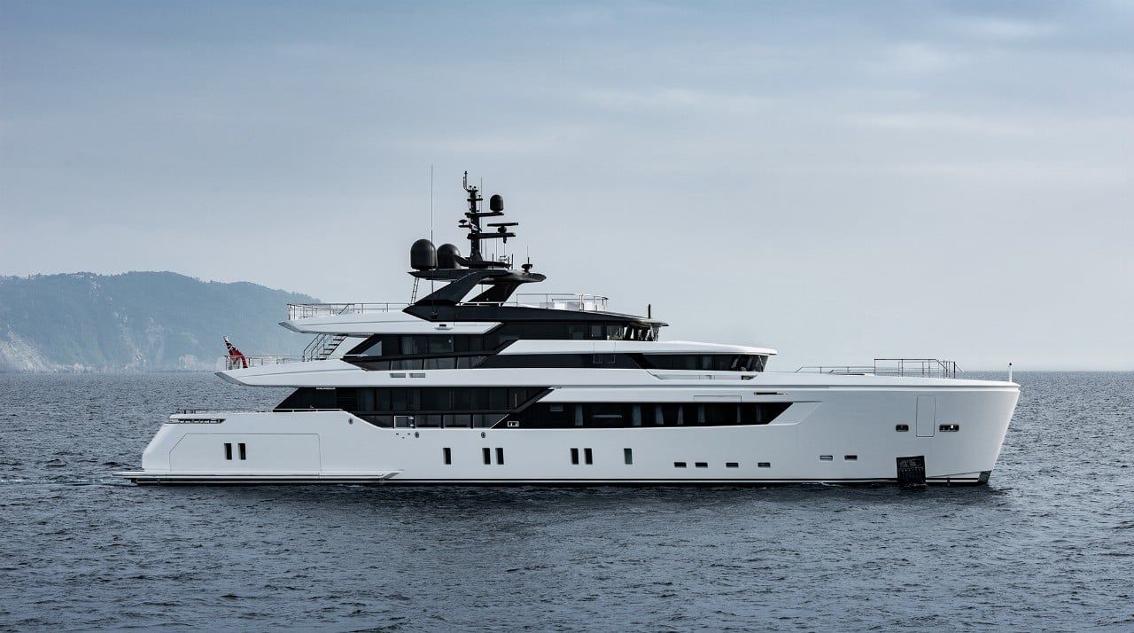 Außenbereich der Sanlorenzo 44 Alloy