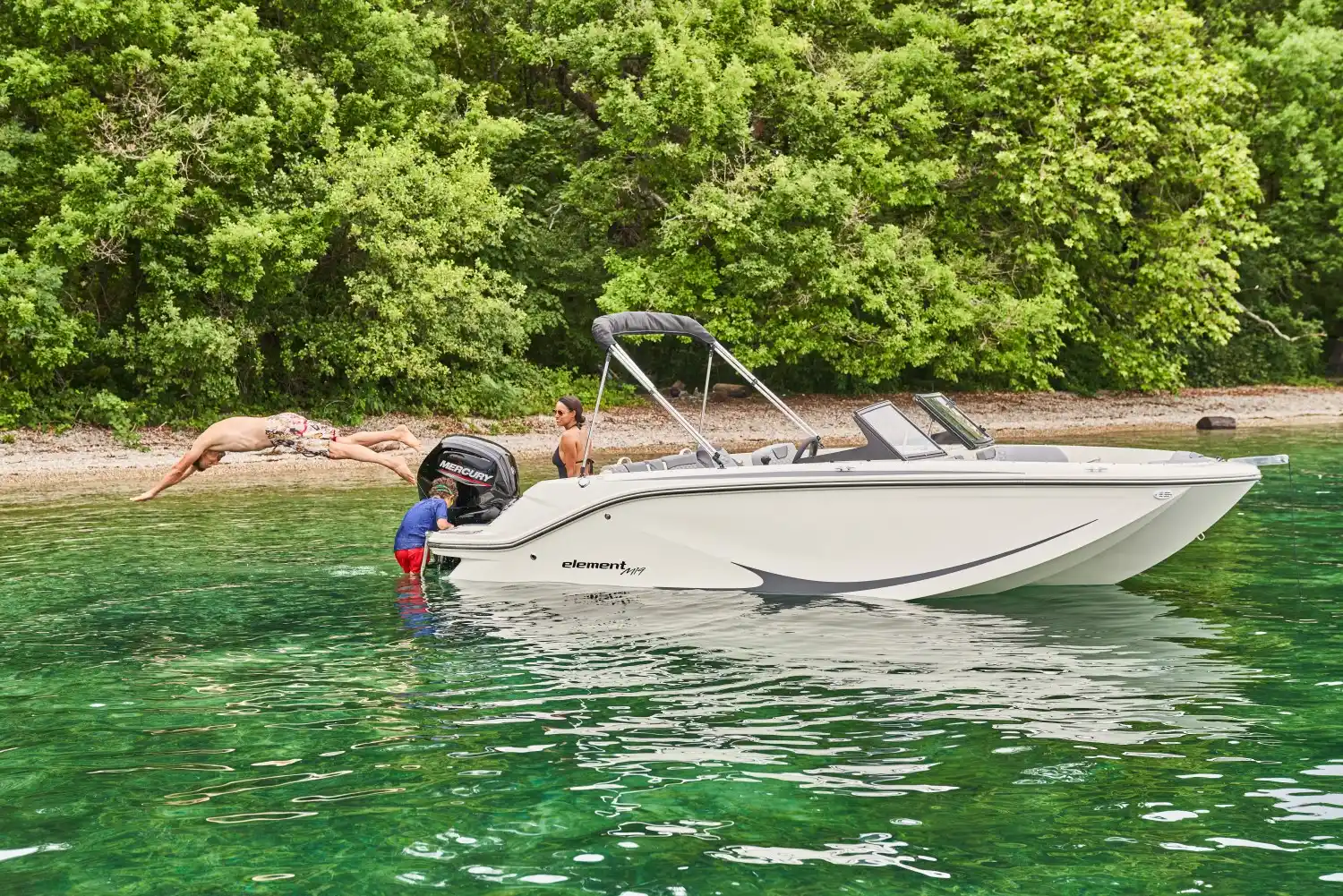 Interni del Bayliner M19