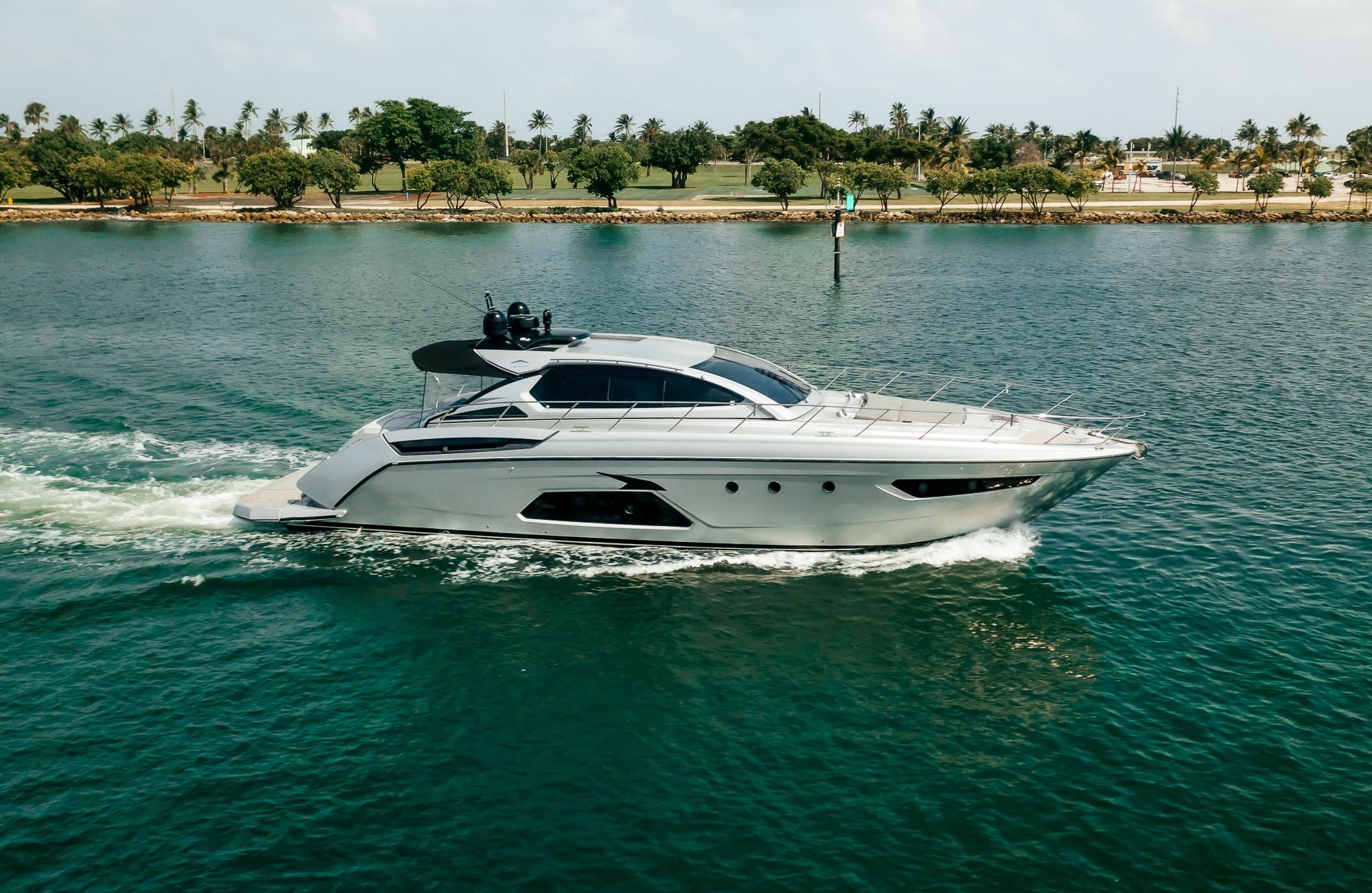 Azimut Atlantis 58 photo