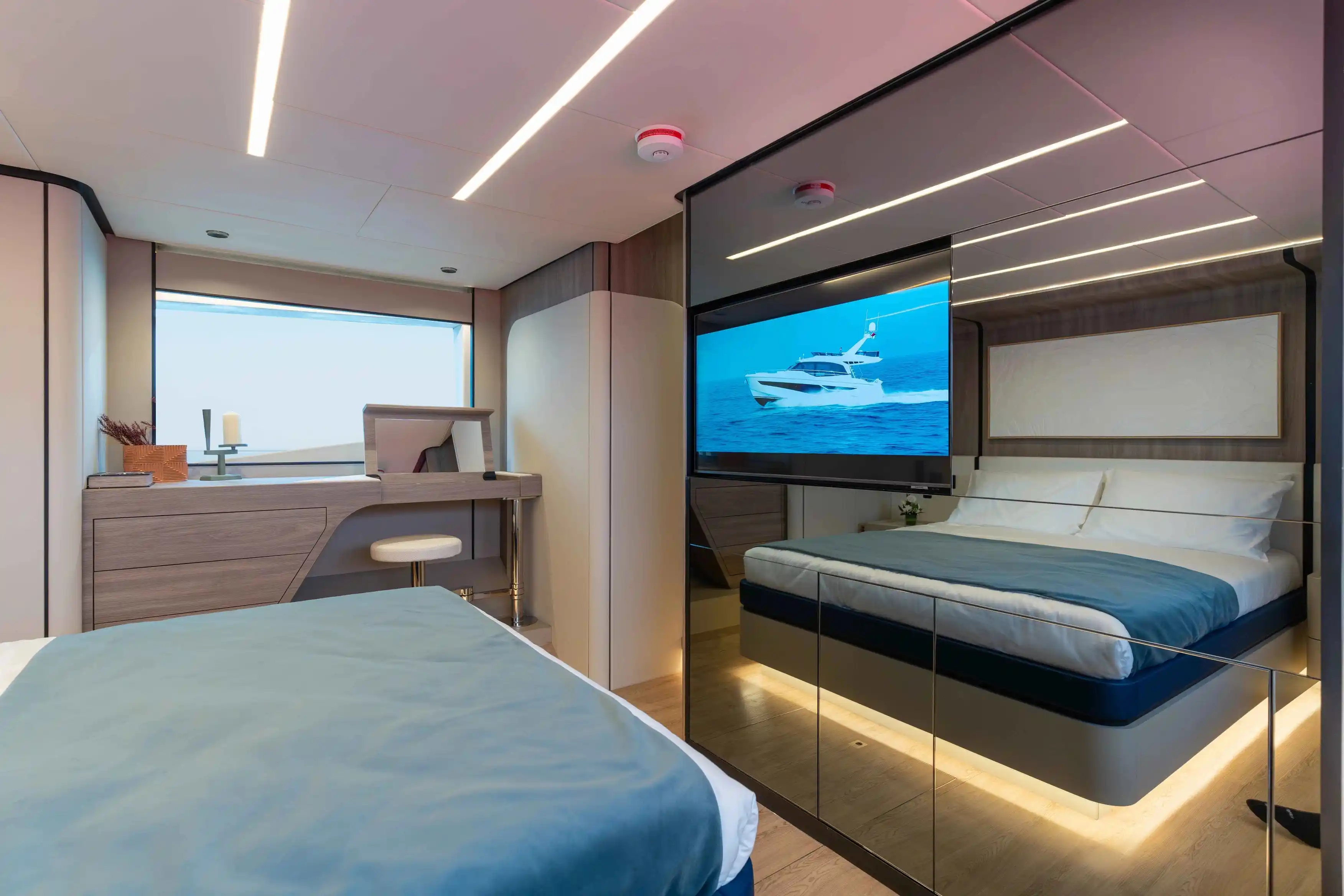 Majesty Yachts 60 Interior