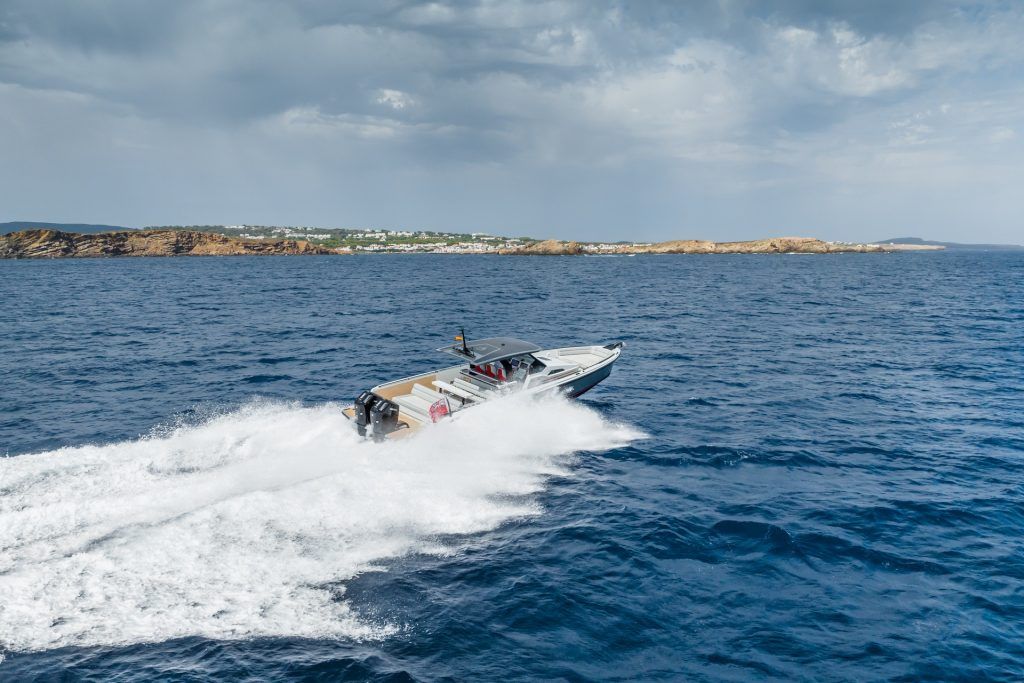 Chaser Yachts 54 Laguna