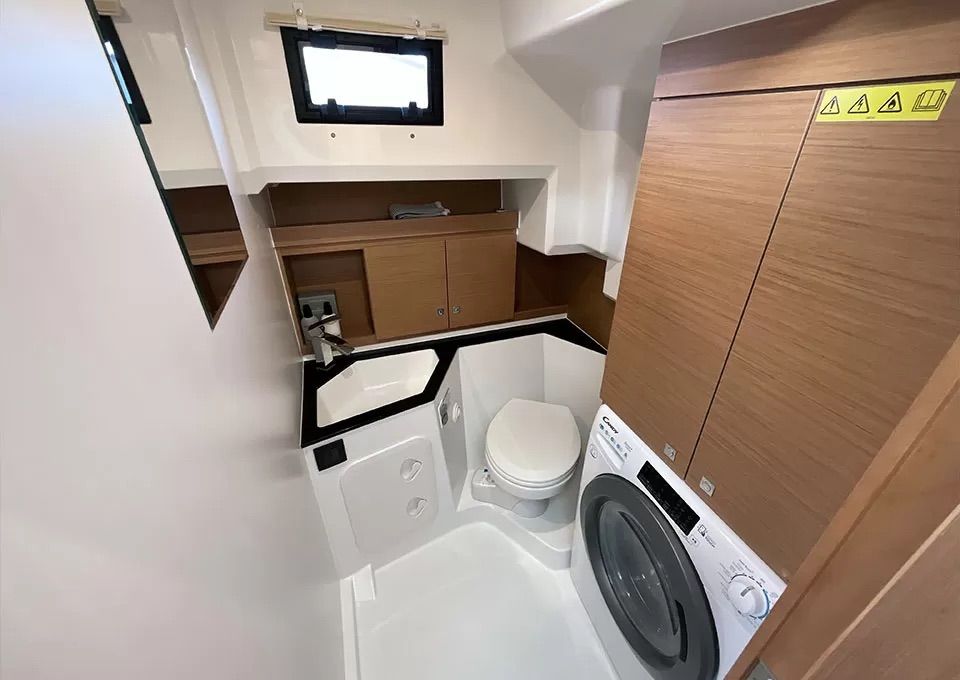 Intérieur du Delphia 12 Sedan