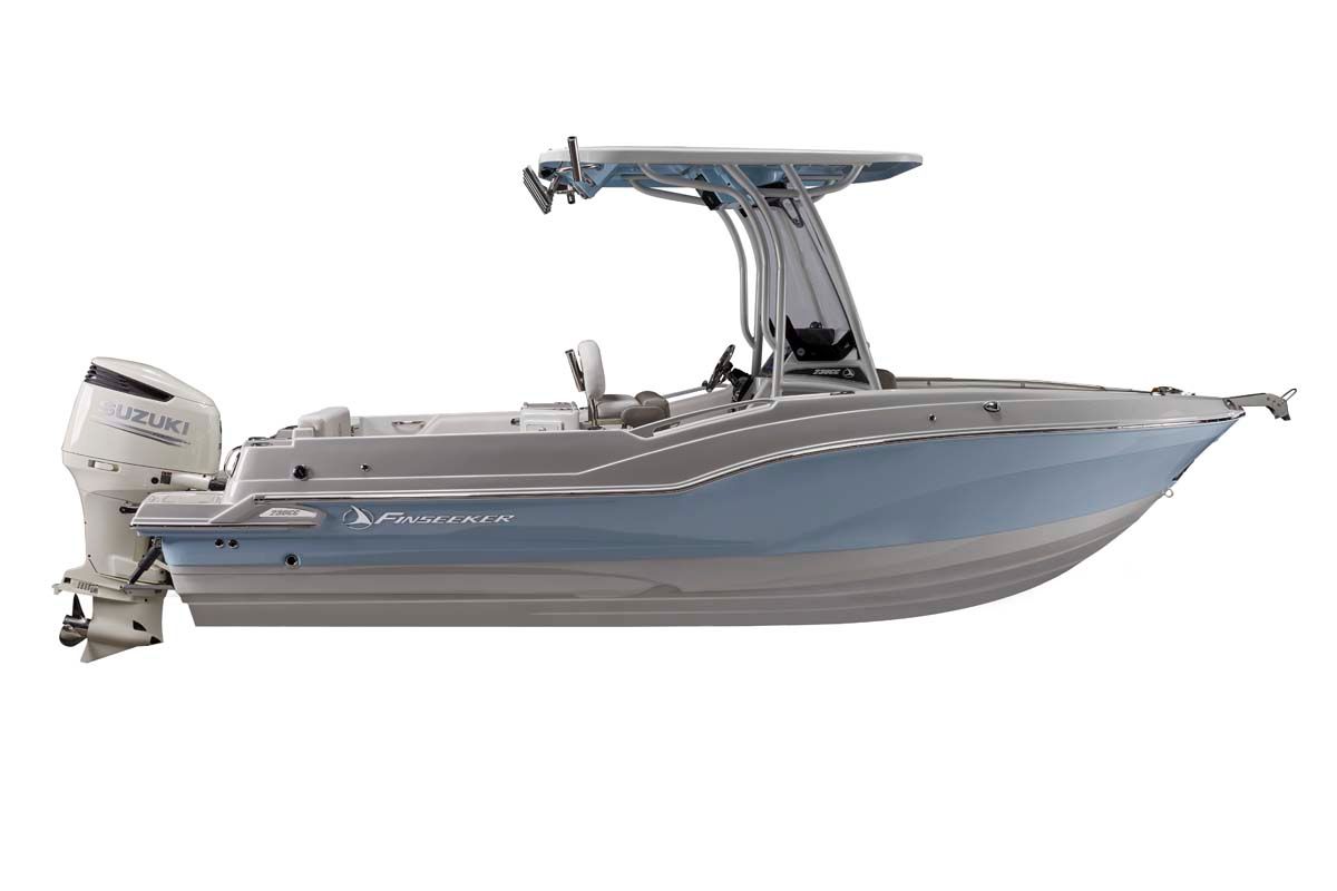 Exterior del Crownline 230 CC