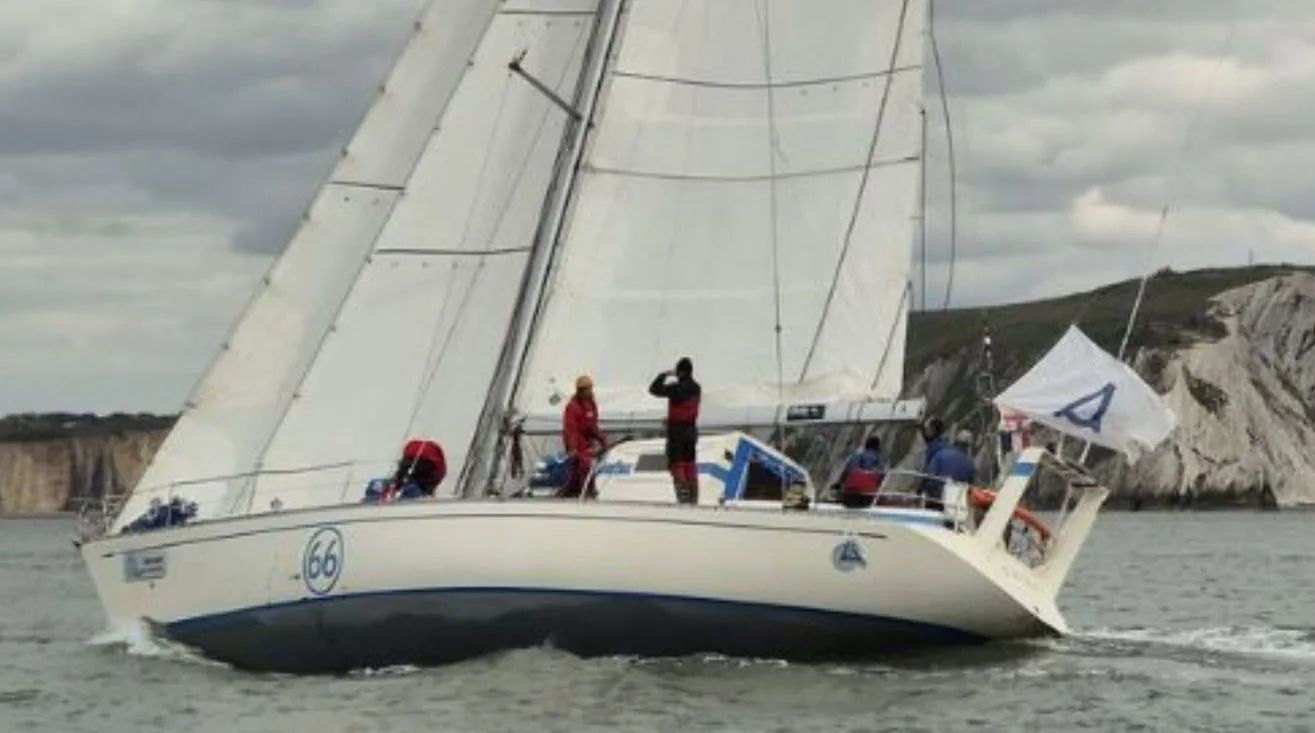 Nautor Swan 53 Exterior