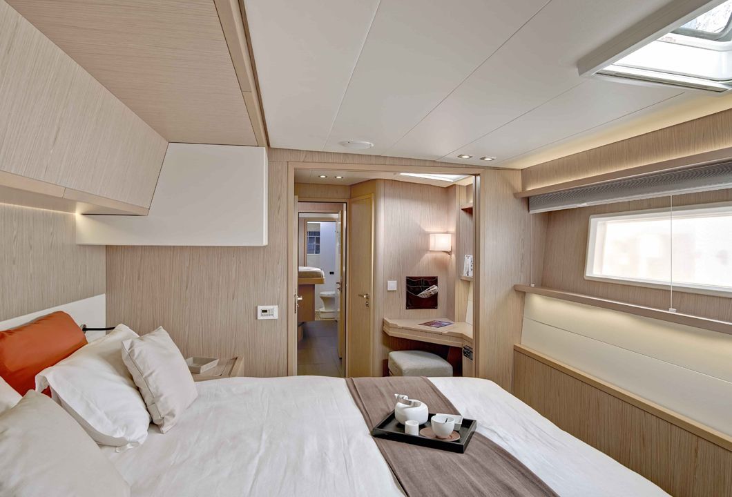 Intérieur du Lagoon 52 S
