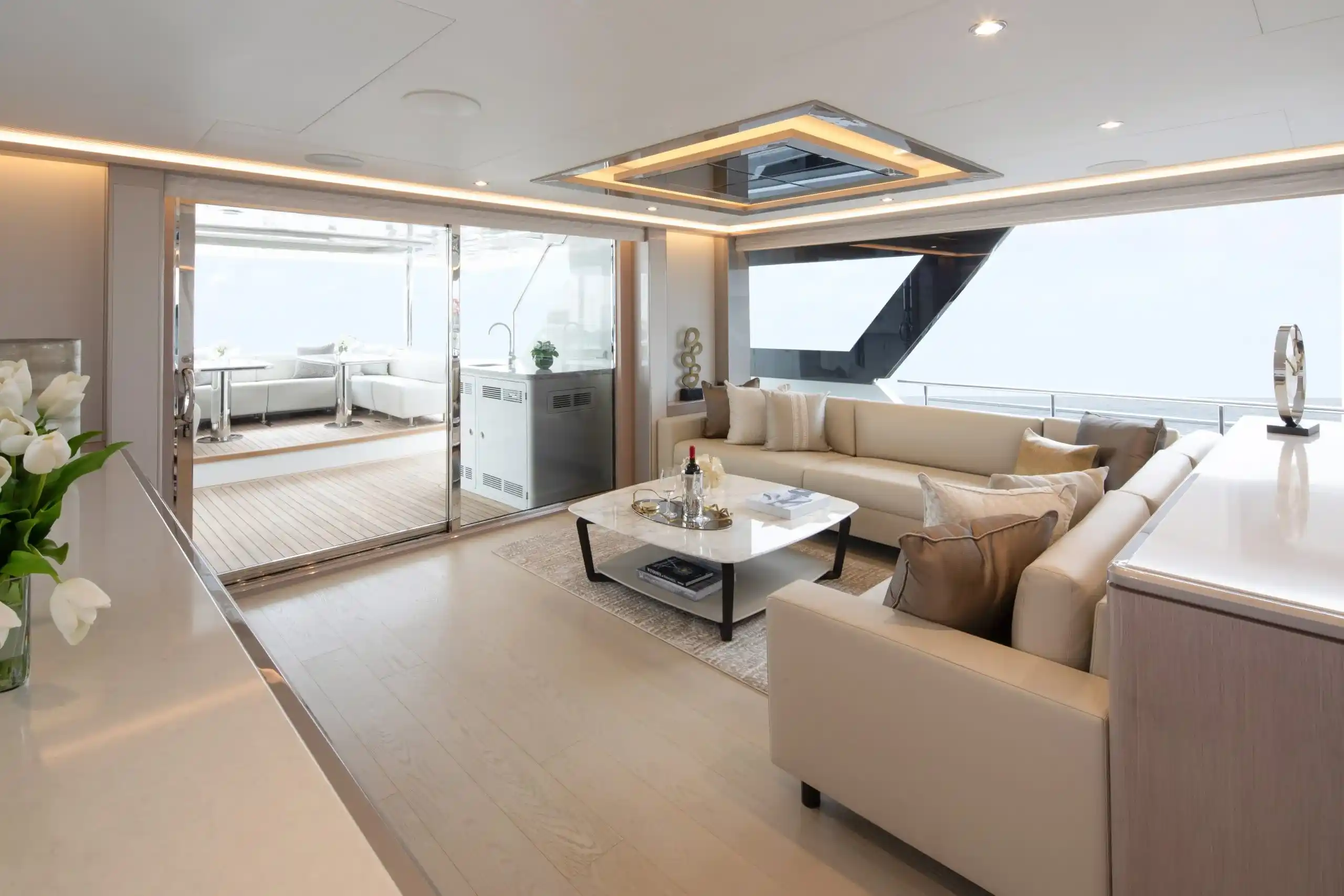 Intérieur du Ocean Alexander 32L